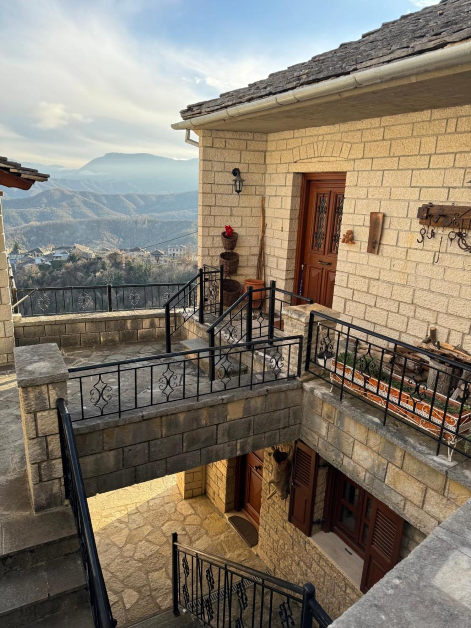 Βίτσα Πετρόκτιστο Αρχοντικό "Ιόλη" Με Θέα Ζαγόρι Villa Buitenkant foto
