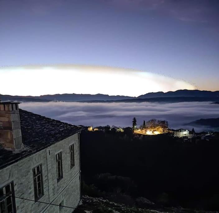 Βίτσα Πετρόκτιστο Αρχοντικό "Ιόλη" Με Θέα Ζαγόρι Villa Buitenkant foto