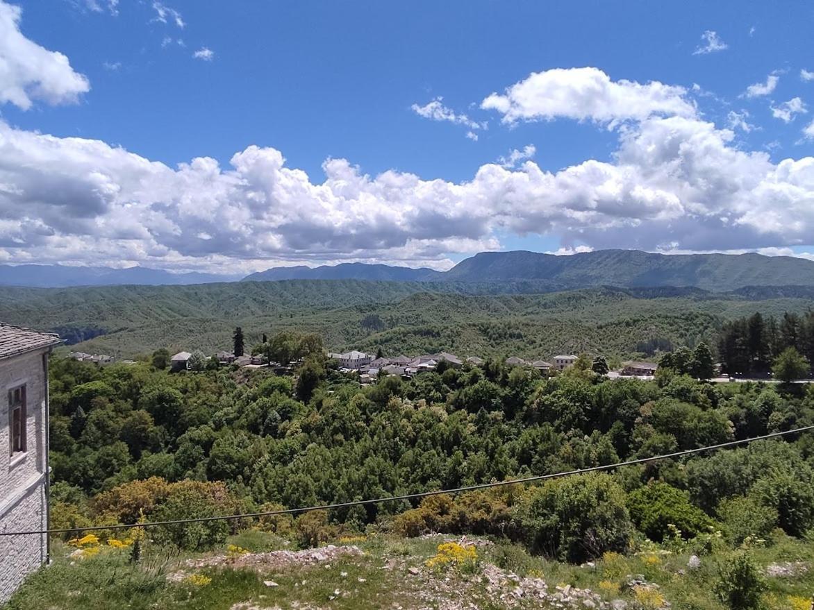 Βίτσα Πετρόκτιστο Αρχοντικό "Ιόλη" Με Θέα Ζαγόρι Villa Buitenkant foto